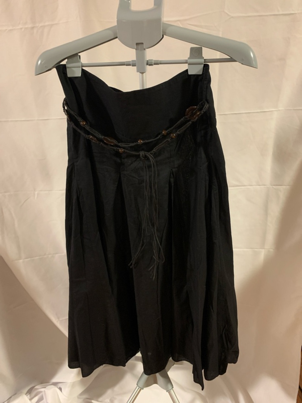 PAPAYA black skirt with belt size 14, cotton